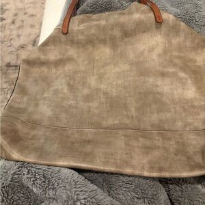 Elegant Tan Women's Bag